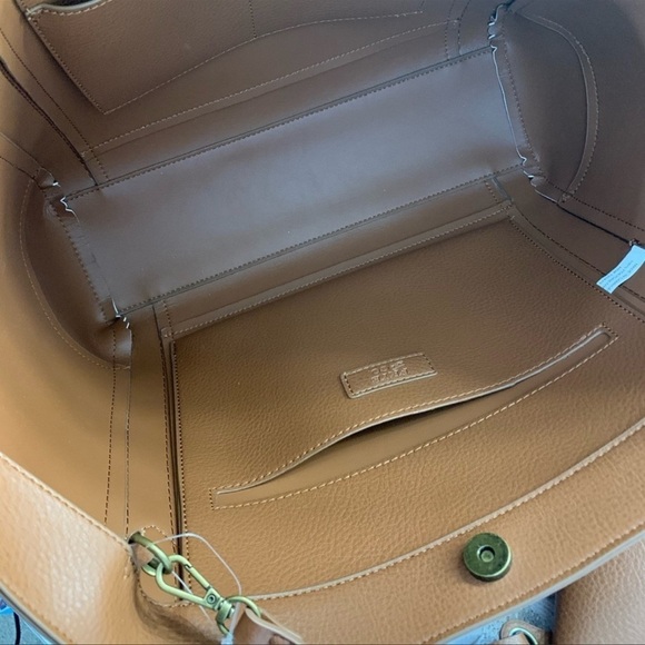 Frye And Co With Zip Pouch Shoulder Bag - Picture 7 of 14